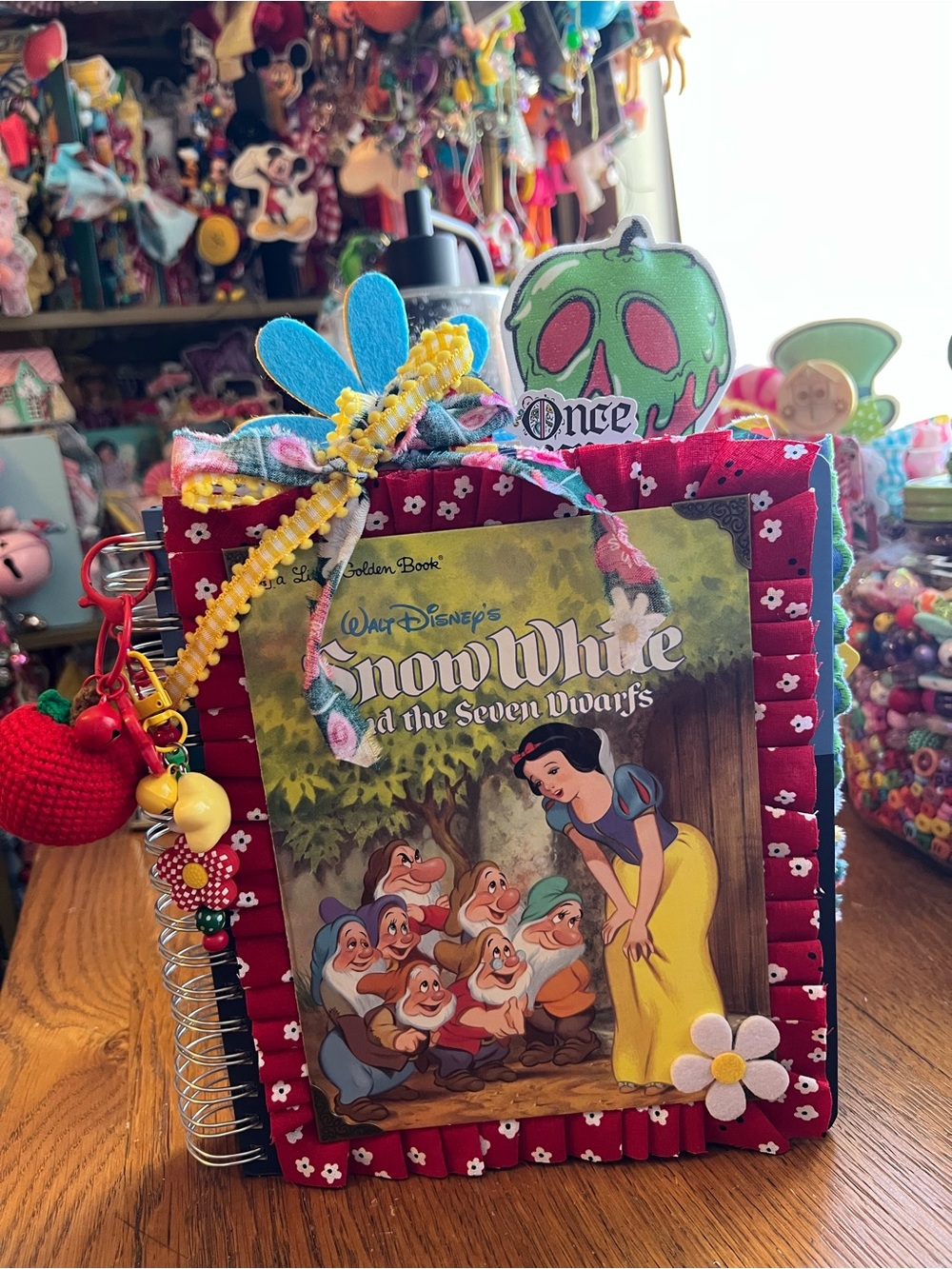 Snow White 2026/2027 Planner